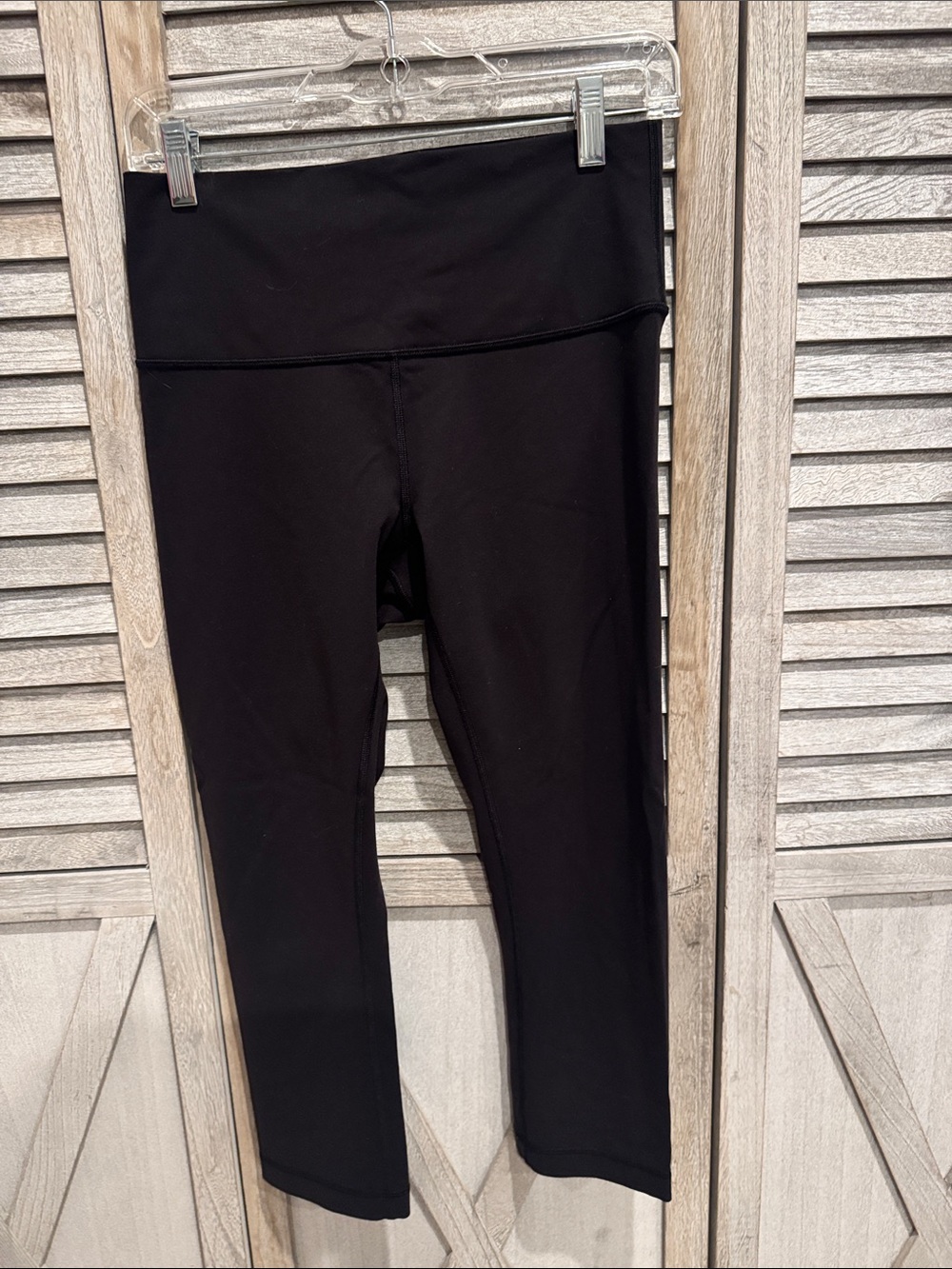Lululemon Black High-Waist Active Leggings size 8